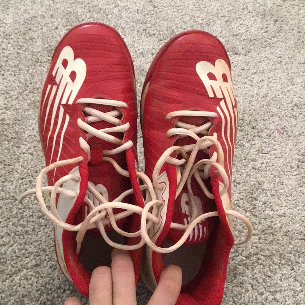 New balance baseball cleats. EUC